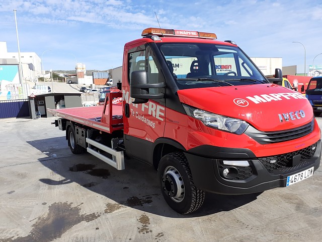 Grúa IVECO Daily G36 imagen 1