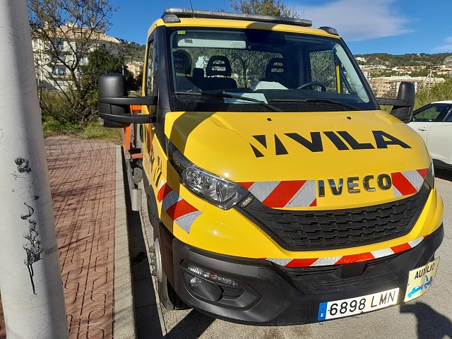 Grúa IVECO Daily G37 imagen 2
